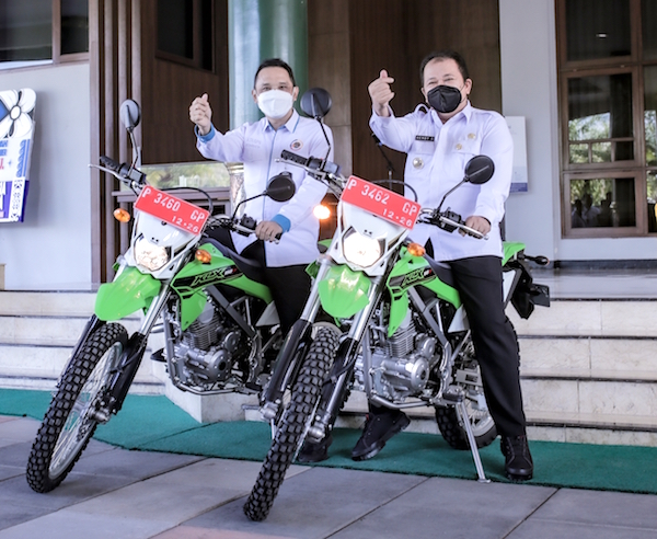 Bantuan Alat Ukur Tanah dan Motor dari Pemkab Jember untuk BPN Tuntaskan Program PTSL